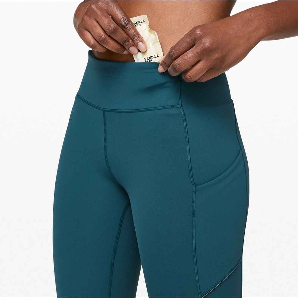 LULULEMON SPEED UP CROP